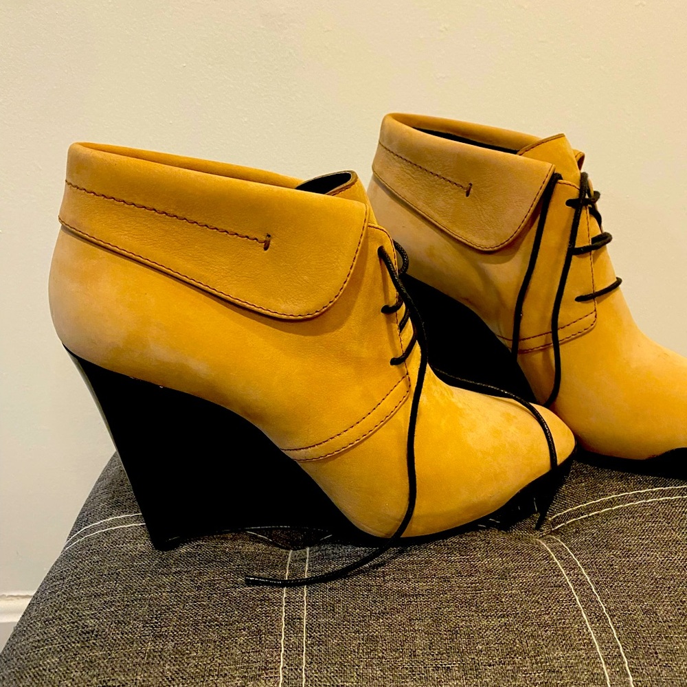 Tod’s suede tan wedge heel booties
